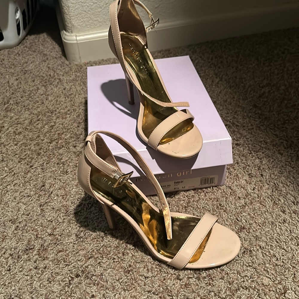 Madden Girl Nude Heels -8.5